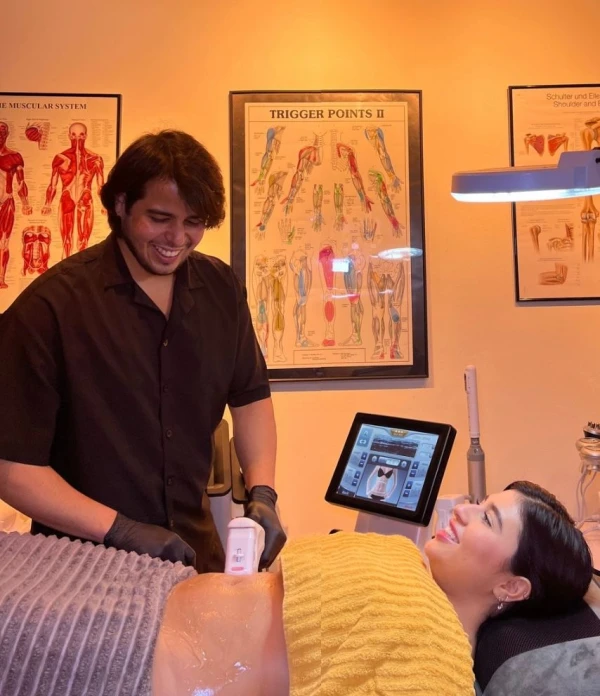 Training in body shaping and massage